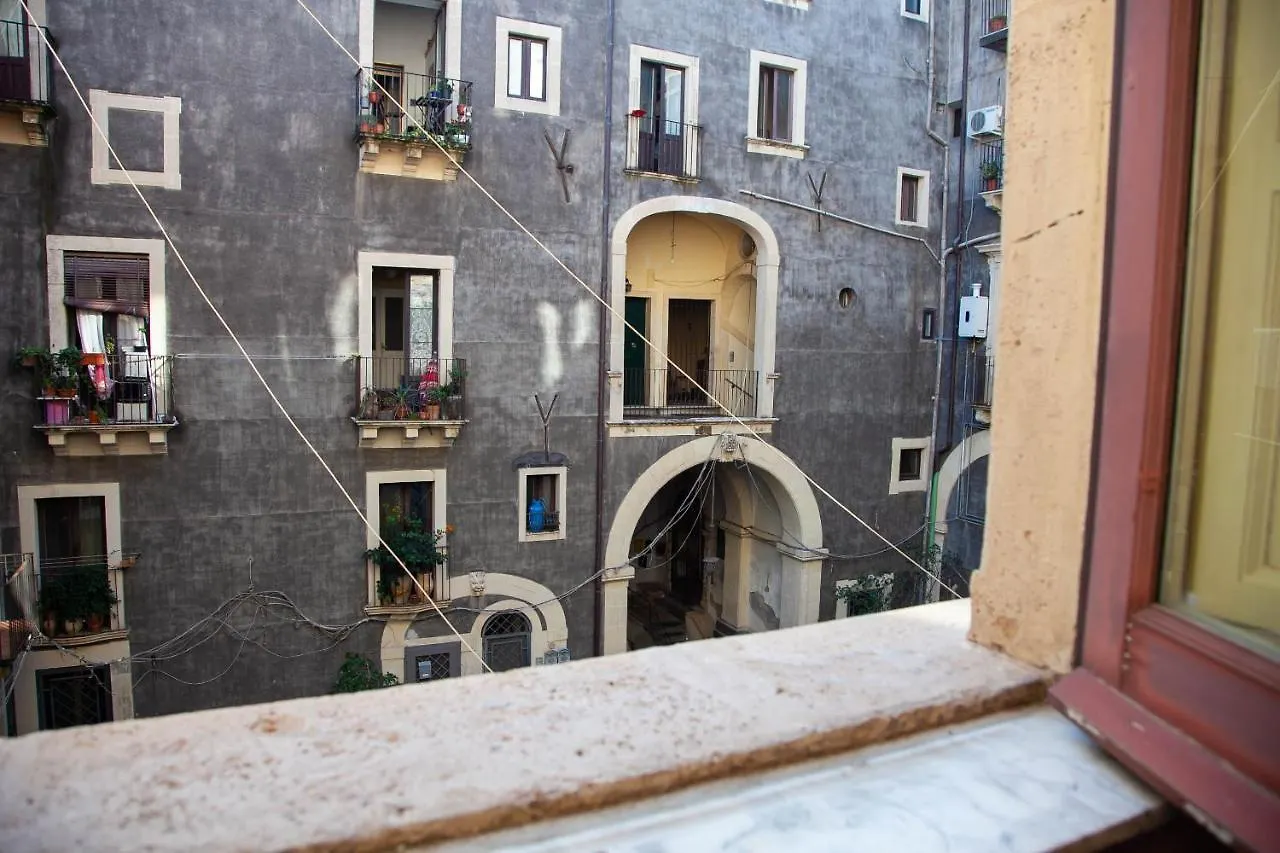 Dimora Trigona Catania Centro Apartment
